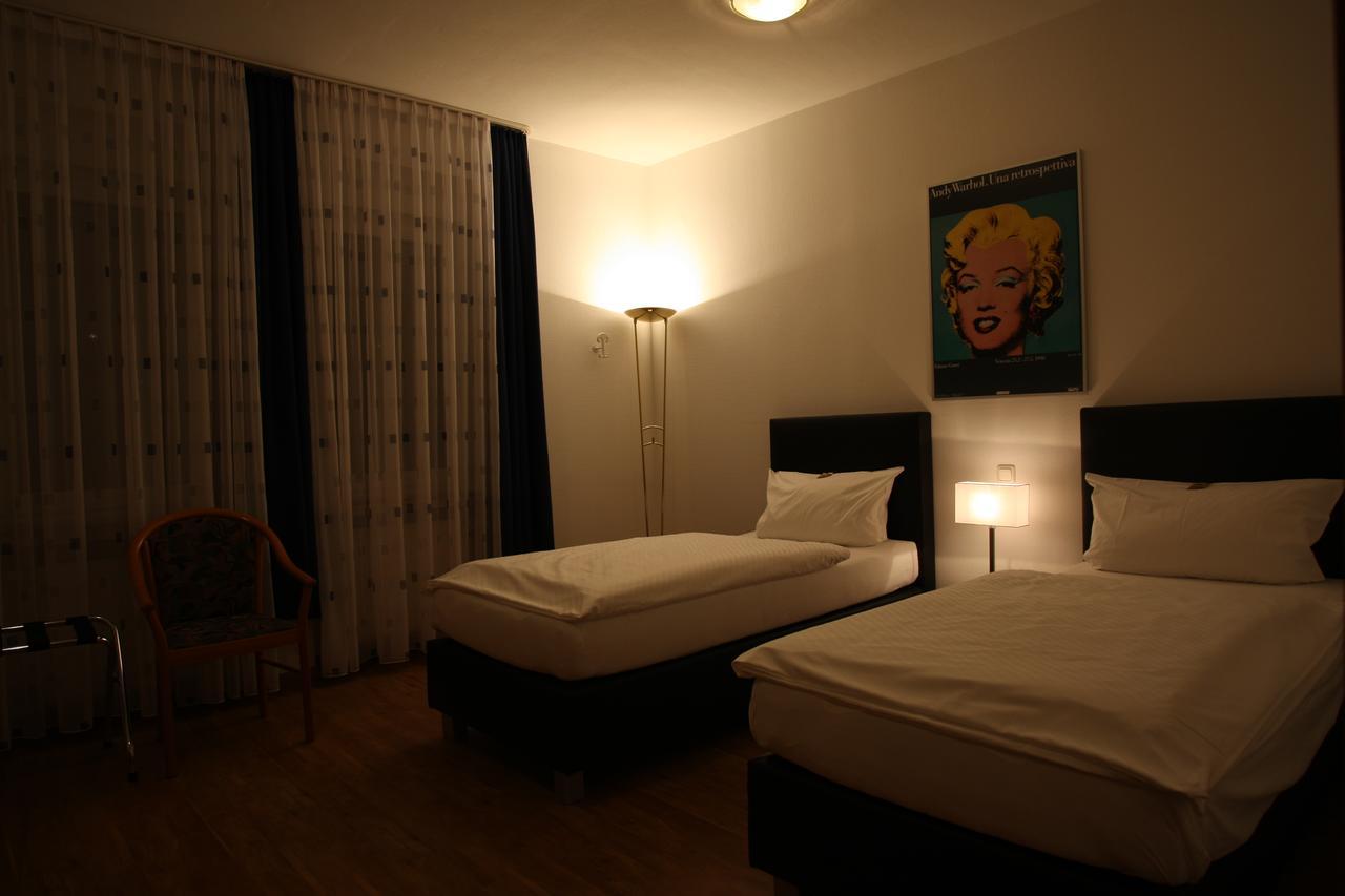 Hotel Buerger Siegen Esterno foto